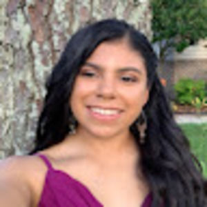 Meet your Posher, Marjorie castro